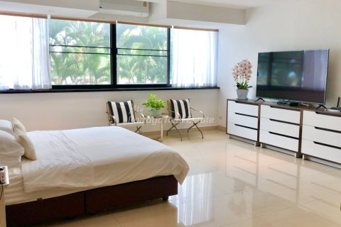 Condominio de 2 dormitorios en Pattaya, Tailandia № 178982 - foto 19