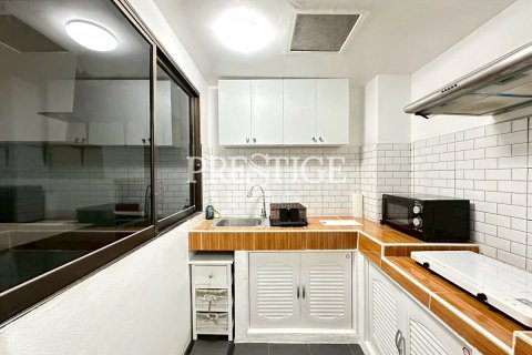 Casa de 2 dormitorios en Pattaya, Tailandia № 208974 - foto 9