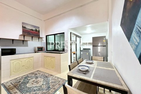 Casa de 2 dormitorios en Pattaya, Tailandia № 208974 - foto 7