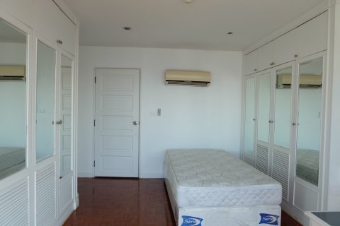 Condominio de 2 dormitorios en Bangkok, Tailandia № 66611 - foto 4