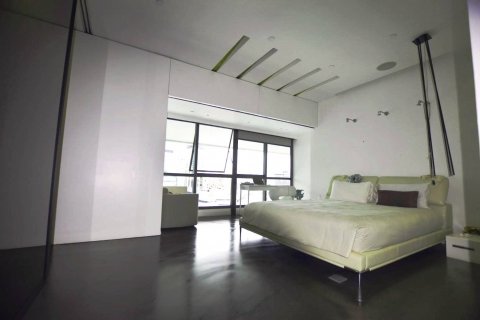 Condominio de 3 dormitorios en Bangkok, Tailandia № 66496 - foto 14