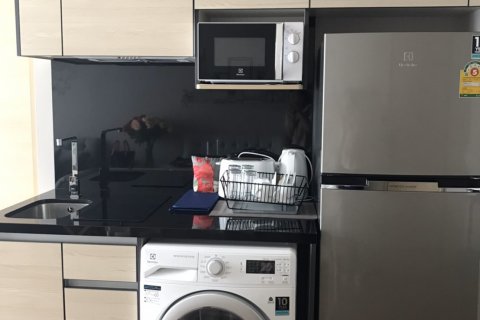 Condominio de 2 dormitorios en Bangkok, Tailandia № 66494 - foto 14