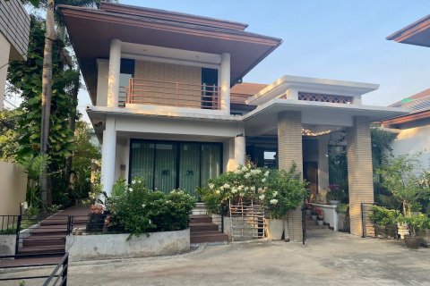 Casa de 7 dormitorios en Bangkok, Tailandia № 66492 - foto 2
