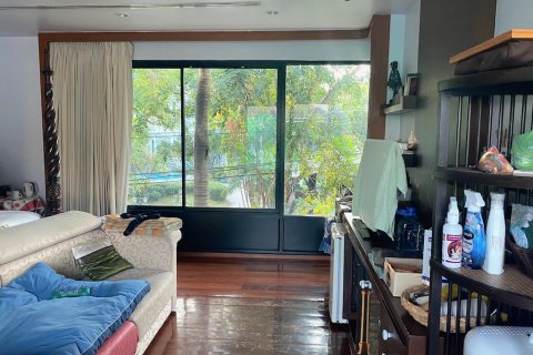 Casa de 7 dormitorios en Bangkok, Tailandia № 66492 - foto 13
