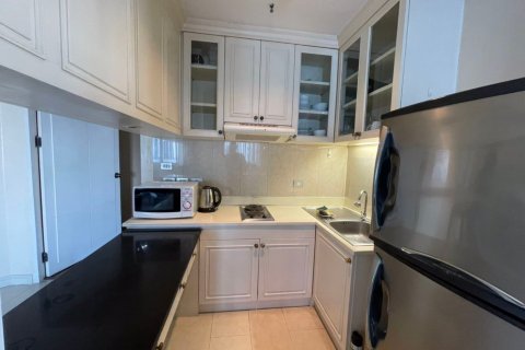 Condominio de 2 dormitorios en Ratchathewi, Bangkok, Tailandia № 47778 - foto 3