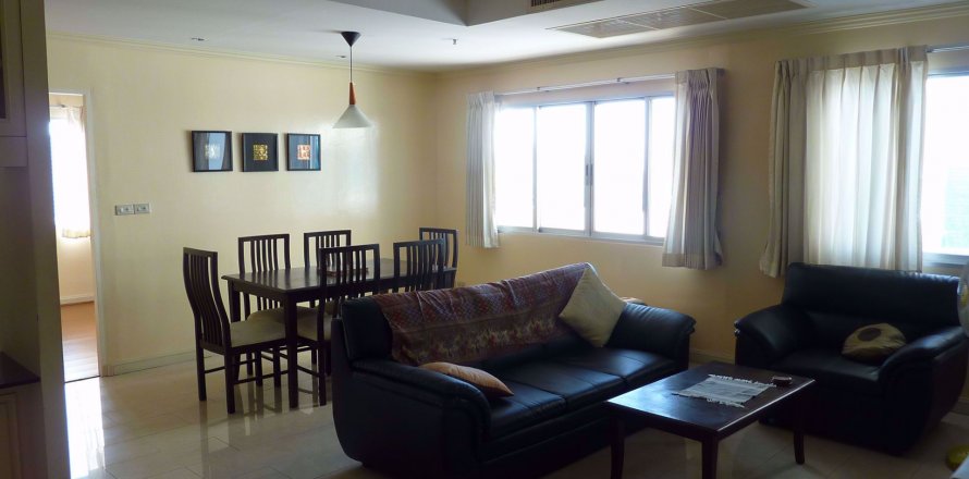 Condominio de 2 dormitorios en Ratchathewi, Bangkok, Tailandia № 47778