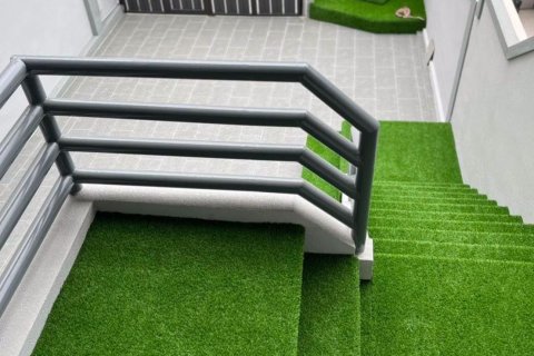 Haus in Watthana, Bangkok, Thailand 4 Schlafzimmer № 47772 - Foto 11