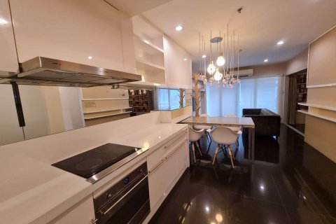 Condominio de 2 dormitorios en Watthana, Bangkok, Tailandia № 47776 - foto 3