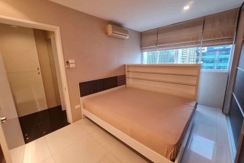 Condominio de 2 dormitorios en Watthana, Bangkok, Tailandia № 47776 - foto 9