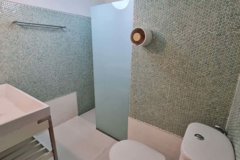 Condominio de 2 dormitorios en Watthana, Bangkok, Tailandia № 47776 - foto 13