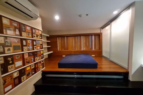 Condominio de 2 dormitorios en Watthana, Bangkok, Tailandia № 47776 - foto 5