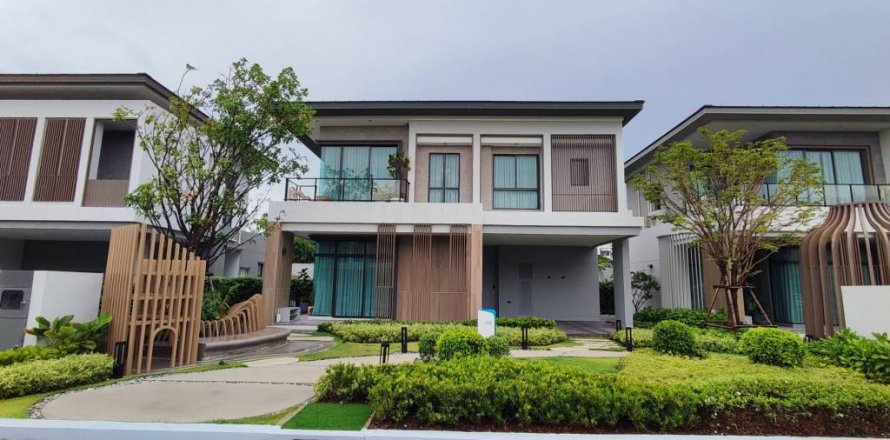 Haus in Samut Prakan, Thailand 4 Schlafzimmer № 115291
