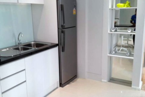 Condominio de 1 dormitorio en Jomtien Beach, Pattaya, Tailandia № 204496 - foto 9