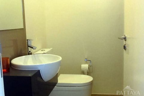 Estudio en el condominio en Pattaya, Tailandia № 204500 - foto 12