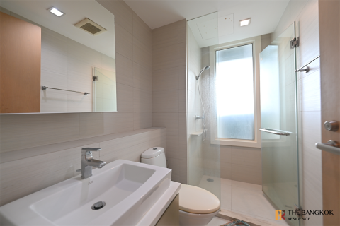 Condominio de 3 dormitorios en Bangkok, Tailandia № 185201 - foto 10