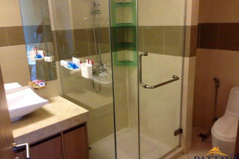 Condominio de 1 dormitorio en Pattaya, Tailandia № 204179 - foto 4