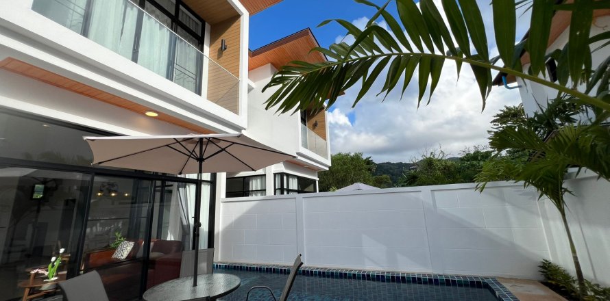 Chalet de 3 dormitorios en Kamala, Tailandia № 165263