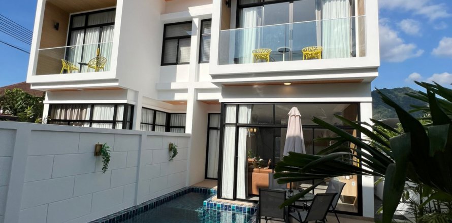 Chalet de 3 dormitorios en Kamala, Tailandia № 165264