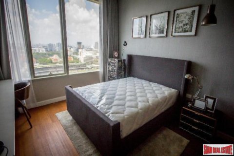 Apartamento de 3 dormitorios en Bangkok, Tailandia № 203296 - foto 4