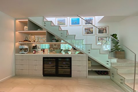 Chalet de 4 dormitorios en Hua Hin, Tailandia № 168304 - foto 20