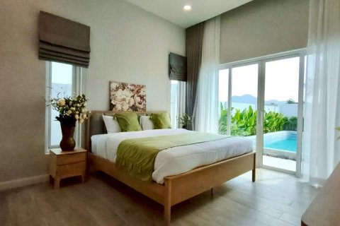 Chalet de 3 dormitorios en Hua Hin, Tailandia № 168266 - foto 16
