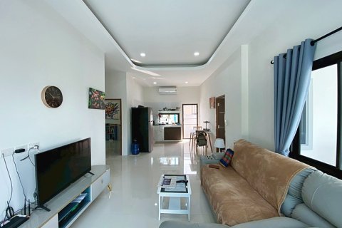 Chalet de 3 dormitorios en Hua Hin, Tailandia № 168269 - foto 10