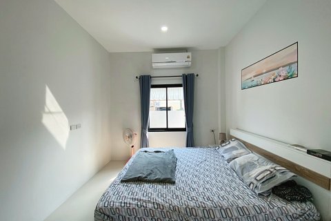 Chalet de 3 dormitorios en Hua Hin, Tailandia № 168269 - foto 22