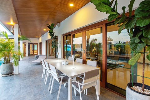 Chalet de 4 dormitorios en Hua Hin, Tailandia № 168268 - foto 10