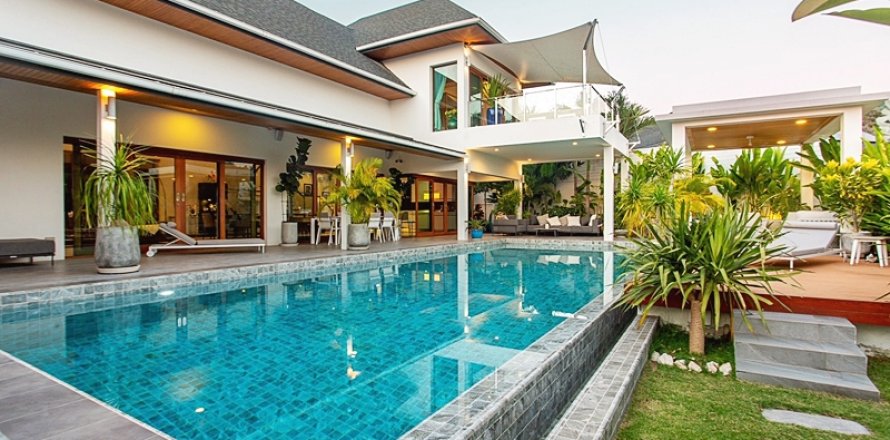 Chalet de 4 dormitorios en Hua Hin, Tailandia № 168268