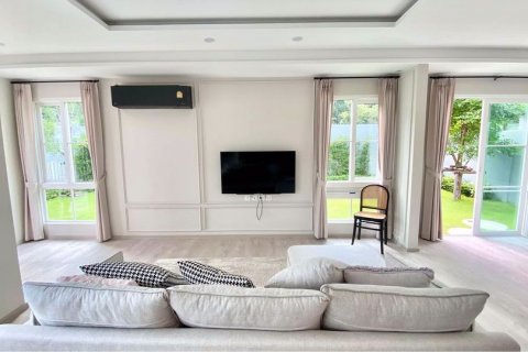 Casa de 2 dormitorios en Prawet, Bangkok, Tailandia № 47521 - foto 3