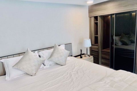 Dúplex de 1 dormitorio en Watthana, Bangkok, Tailandia № 47517 - foto 5
