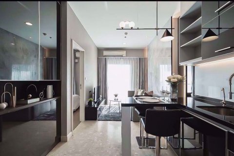 Condo in Khlong Toei, Bangkok, Thailand, 1 bedroom № 47522 - photo 3