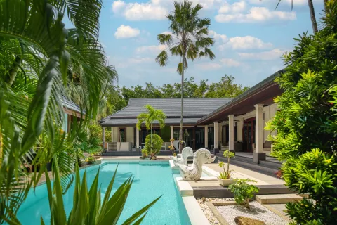 Villa in Phuket, Thailand 4 Schlafzimmer № 152527