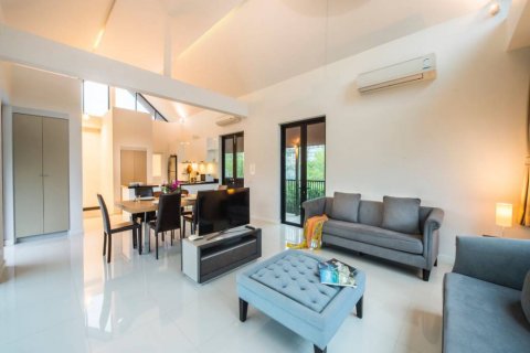 Chalet de 3 dormitorios en Phuket, Tailandia № 114003 - foto 4