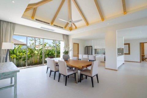Chalet de 4 dormitorios en Phuket, Tailandia № 114002 - foto 7