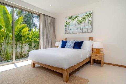 Chalet de 4 dormitorios en Phuket, Tailandia № 114002 - foto 8