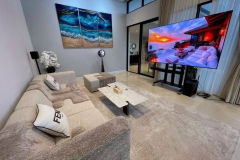 Chalet de 3 dormitorios en Pattaya, Tailandia № 151117 - foto 5