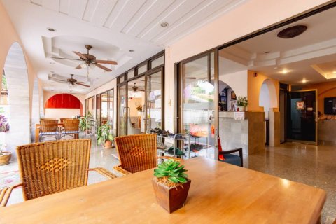 Hotel 720 m2 en Hua Hin, Tailandia № 151112 - foto 4