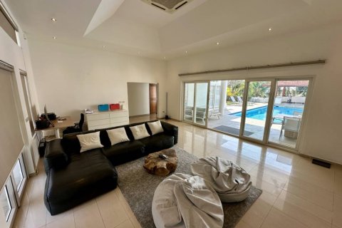 Villa in Pattaya, Thailand 4 Schlafzimmer № 159942 - Foto 3