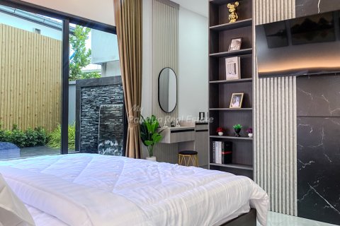 Casa de 3 dormitorios en Bang Lamung, Tailandia № 144569 - foto 13