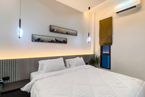 Casa de 3 dormitorios en Bang Lamung, Tailandia № 144569 - foto 22