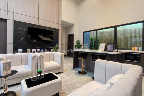 Casa de 3 dormitorios en Bang Lamung, Tailandia № 144569 - foto 7
