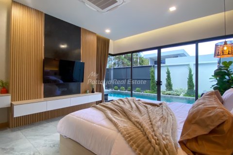 Casa de 3 dormitorios en Bang Lamung, Tailandia № 144570 - foto 11