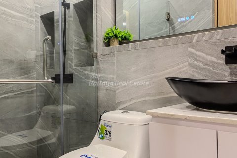 Casa de 3 dormitorios en Bang Lamung, Tailandia № 144570 - foto 18
