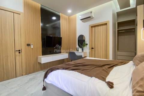Casa de 3 dormitorios en Bang Lamung, Tailandia № 144570 - foto 21