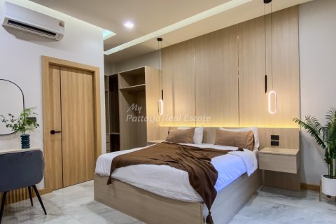 Casa de 3 dormitorios en Bang Lamung, Tailandia № 144570 - foto 20