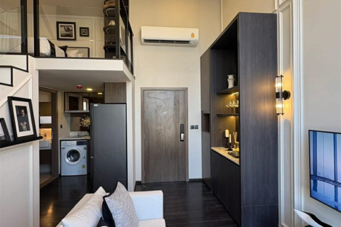 Condo in Bangkok, Thailand, 2 bedrooms № 187305 - photo 2
