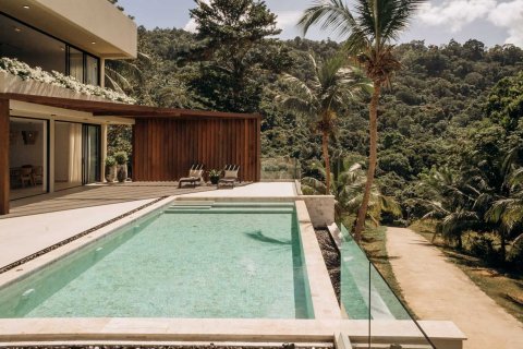 Chalet de 3 dormitorios en Ko Samui, Tailandia № 165306 - foto 2
