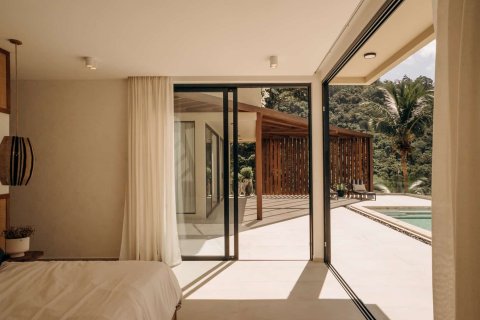 Chalet de 3 dormitorios en Ko Samui, Tailandia № 165306 - foto 13