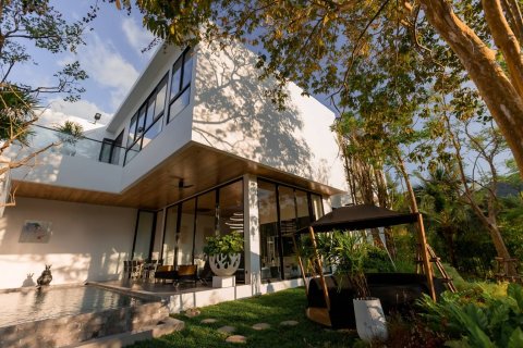 Chalet de 4 dormitorios en Kamala, Tailandia № 165338 - foto 18